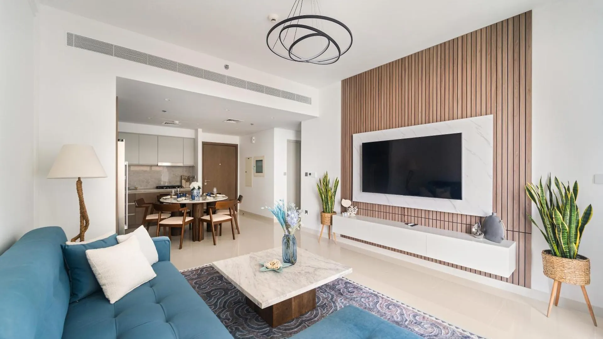 Luxury Stay Emaar Beachfront Beach Isle 1 Dubai 0*,